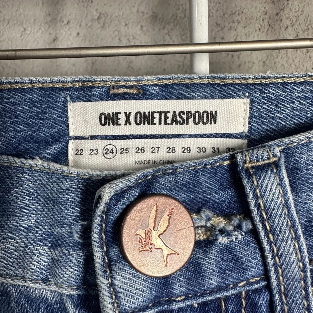 One x OneTeaspoon Vanguard Blue Denim Mini Skirt Mid Waist Frayed‎ Hem Size 24